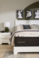 Stearns & Foster Founders Collection Crystal Palace Pillowtop Queen Mattress | Matelas à plateau-coussin Crystal Palace collection Founders de Stearns & Foster pour grand lit | CRYSTAQM