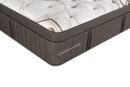 Stearns & Foster Founders Collection Cardiff City Eurotop Queen Mattress | Matelas à Euro-plateau Cardiff City collection Founders de Stearns & Foster pour grand lit | CRDCTYQM