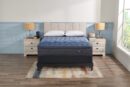 Serta Back Logic 1.1 Eurotop Luxury Firm Queen Mattress | Matelas luxueux ferme à Euro-plateau Back Logic 1.1 de Serta pour grand lit