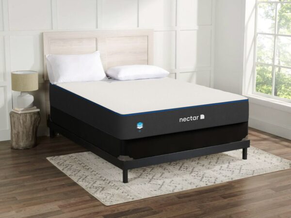 Nectar Classic Luxury Firm Queen Mattress-in-a-Box | Matelas luxueux ferme dans une boîte Classic de Nectar pour grand lit | RHCANAQM - Image 5