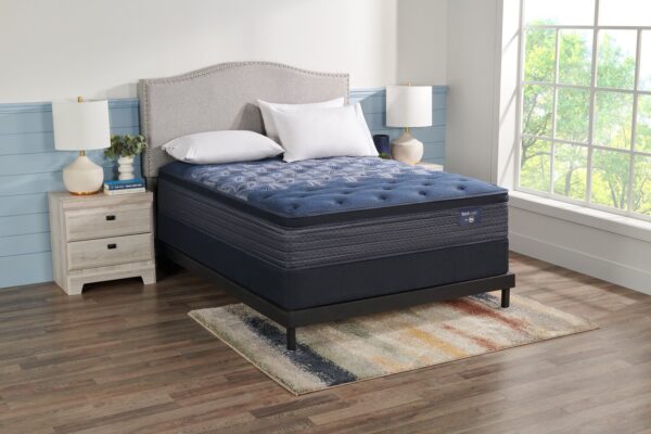 Serta Back Logic 3.0 Eurotop Plush Queen Mattress | Matelas moelleux à Euro-plateau Back Logic 3.0 de Serta pour grand lit - Image 4
