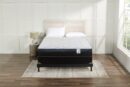 Springwall Venice Eurotop Queen Mattress | Matelas à Euro-plateau Venice de Springwall pour grand lit